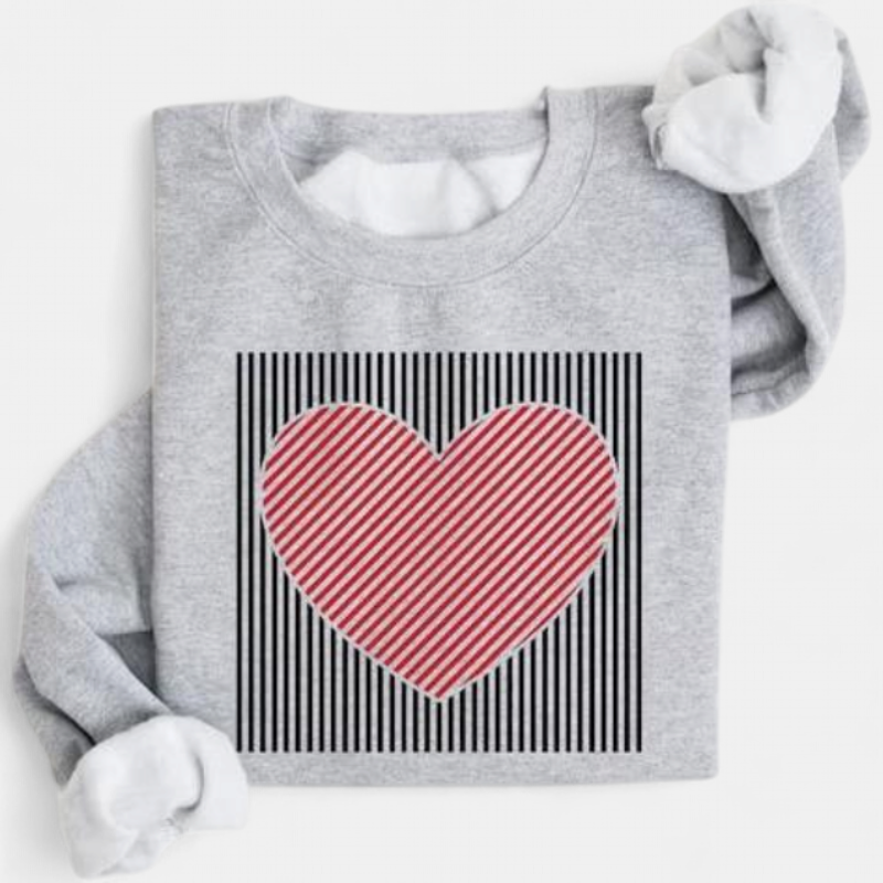 MAGGIE | Cute Retro Heart Valentine's Sweatshirt