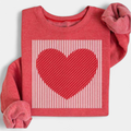 Women's Graphic Crewneck Sweatshirt, Heart Print Long Sleeve Ribbed