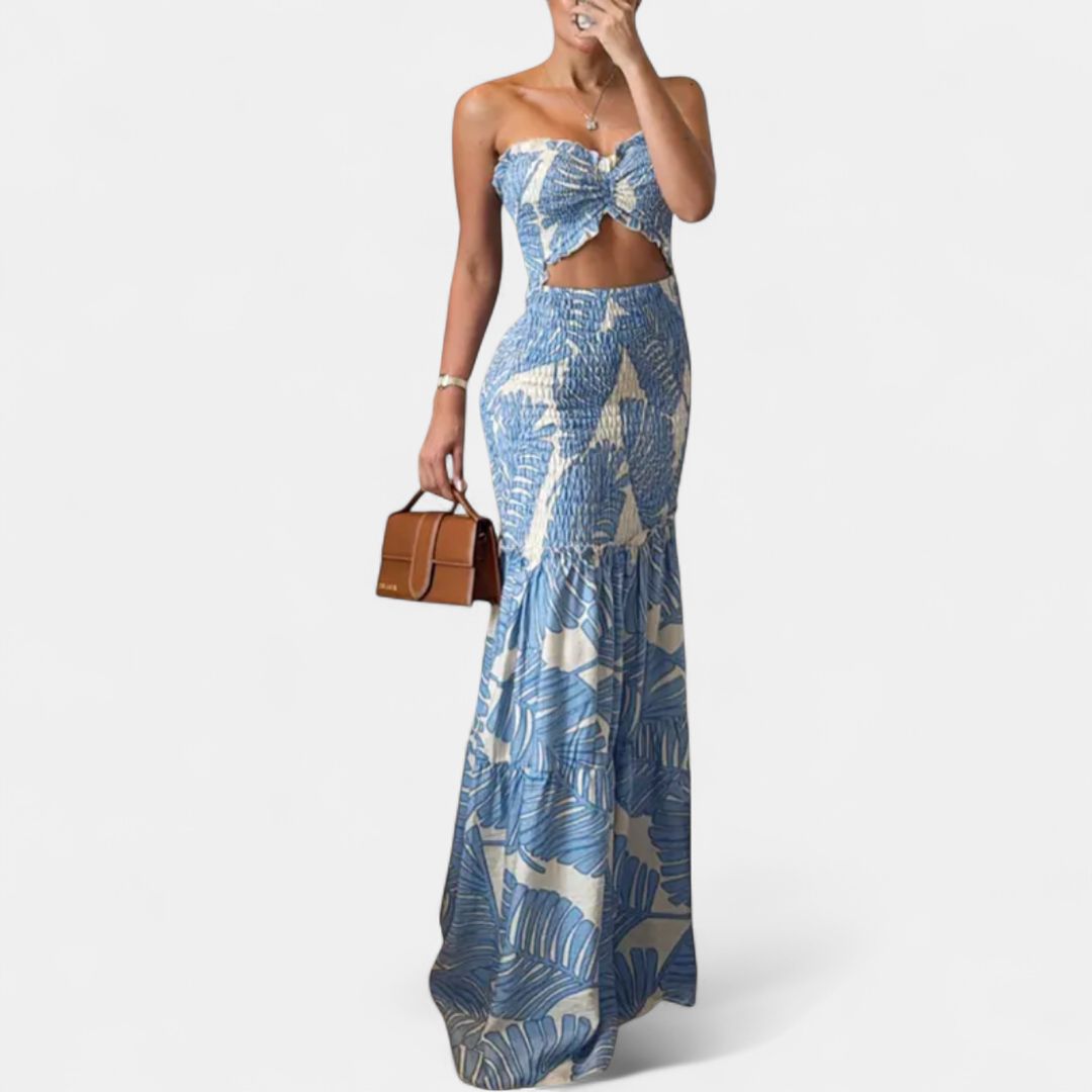 SOLÈNE | Tropical Print Smocked Mermaid Maxi Dress