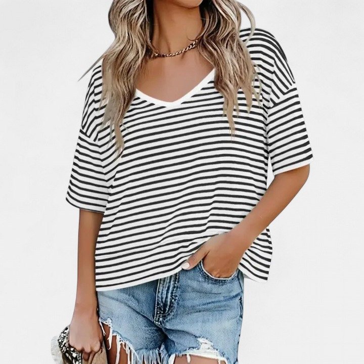WINONA | Breezy V-Neck Loose Tee
