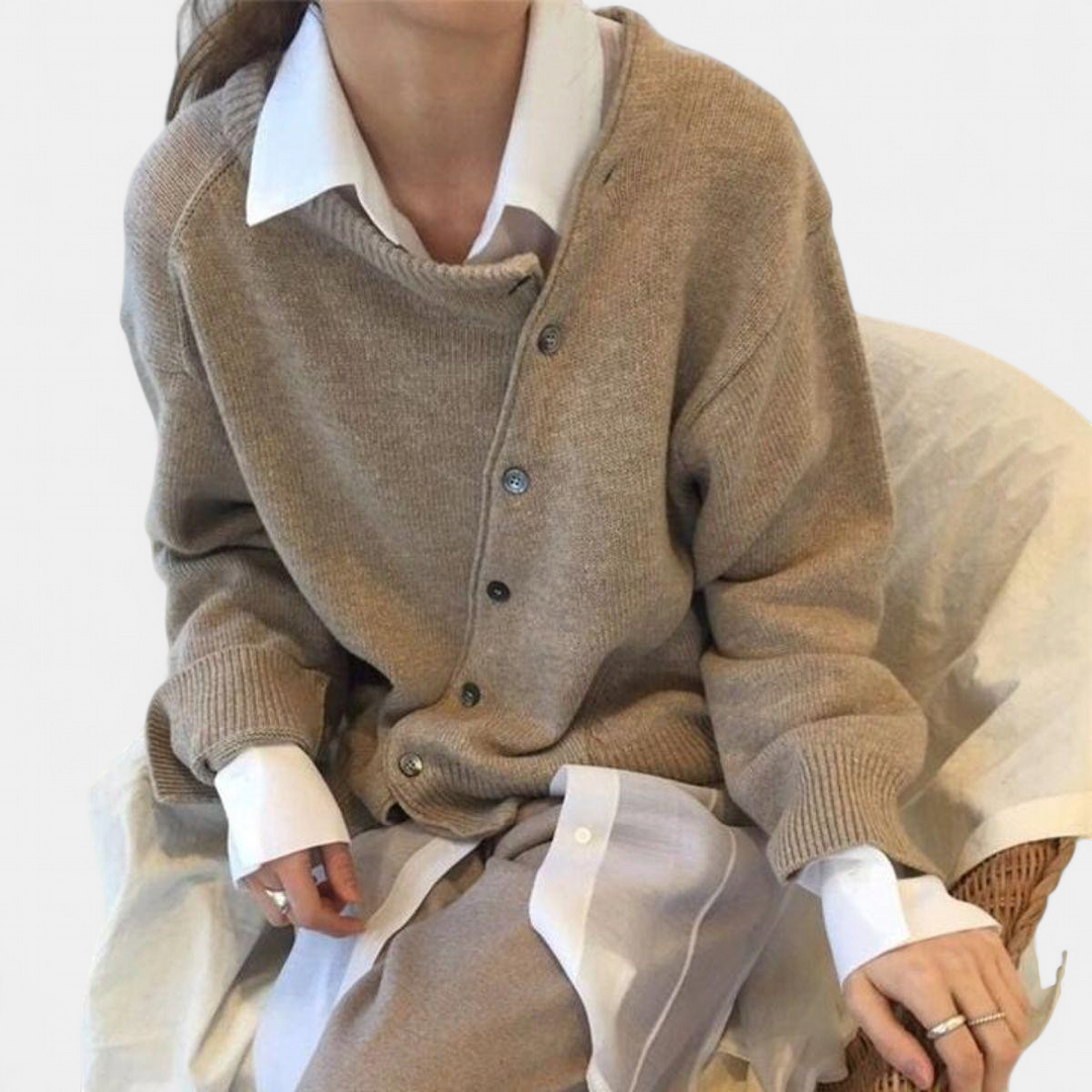ALYCIA | Asymmetric Button Cardigan