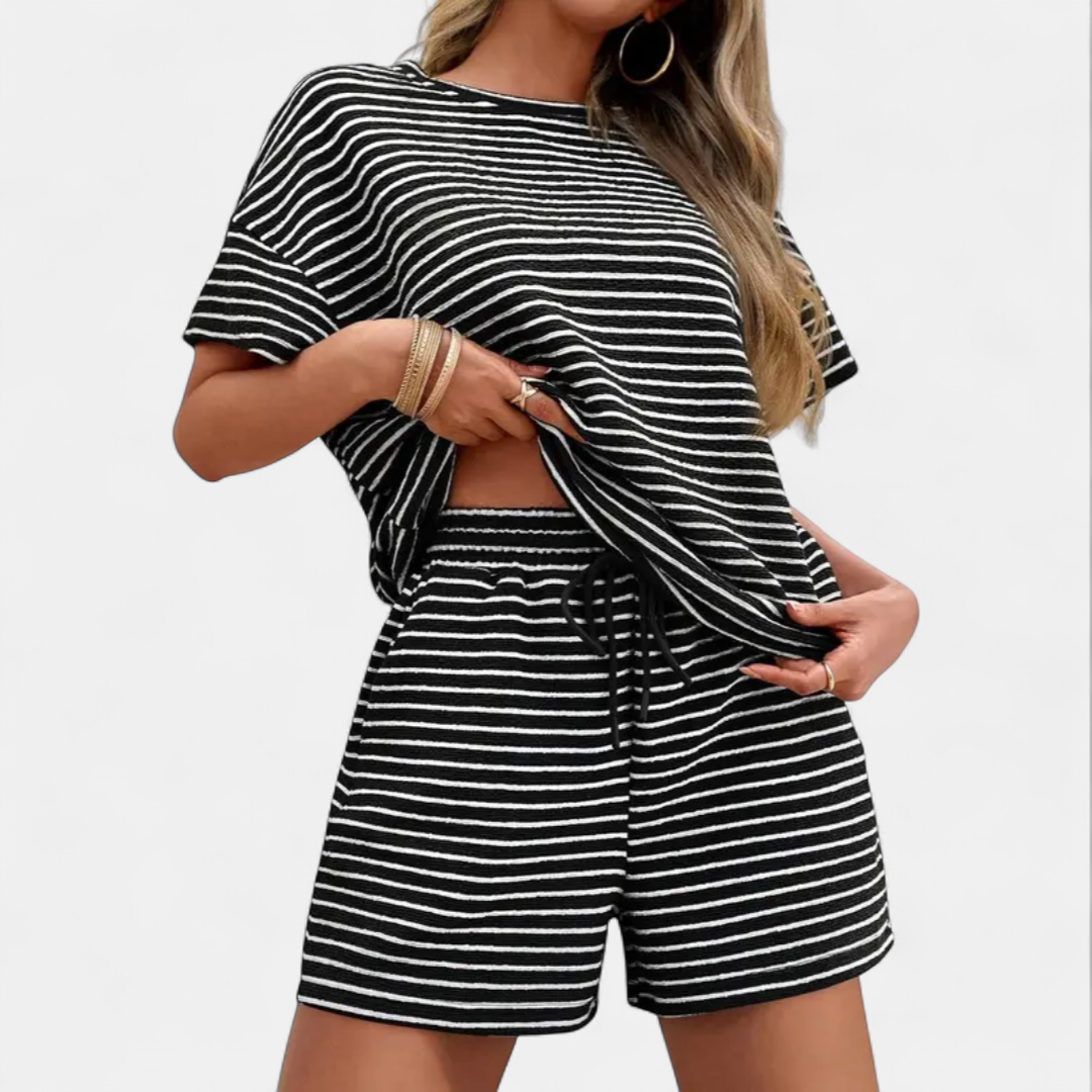 LOLA | Striped Relaxed Lounge Pajama Set