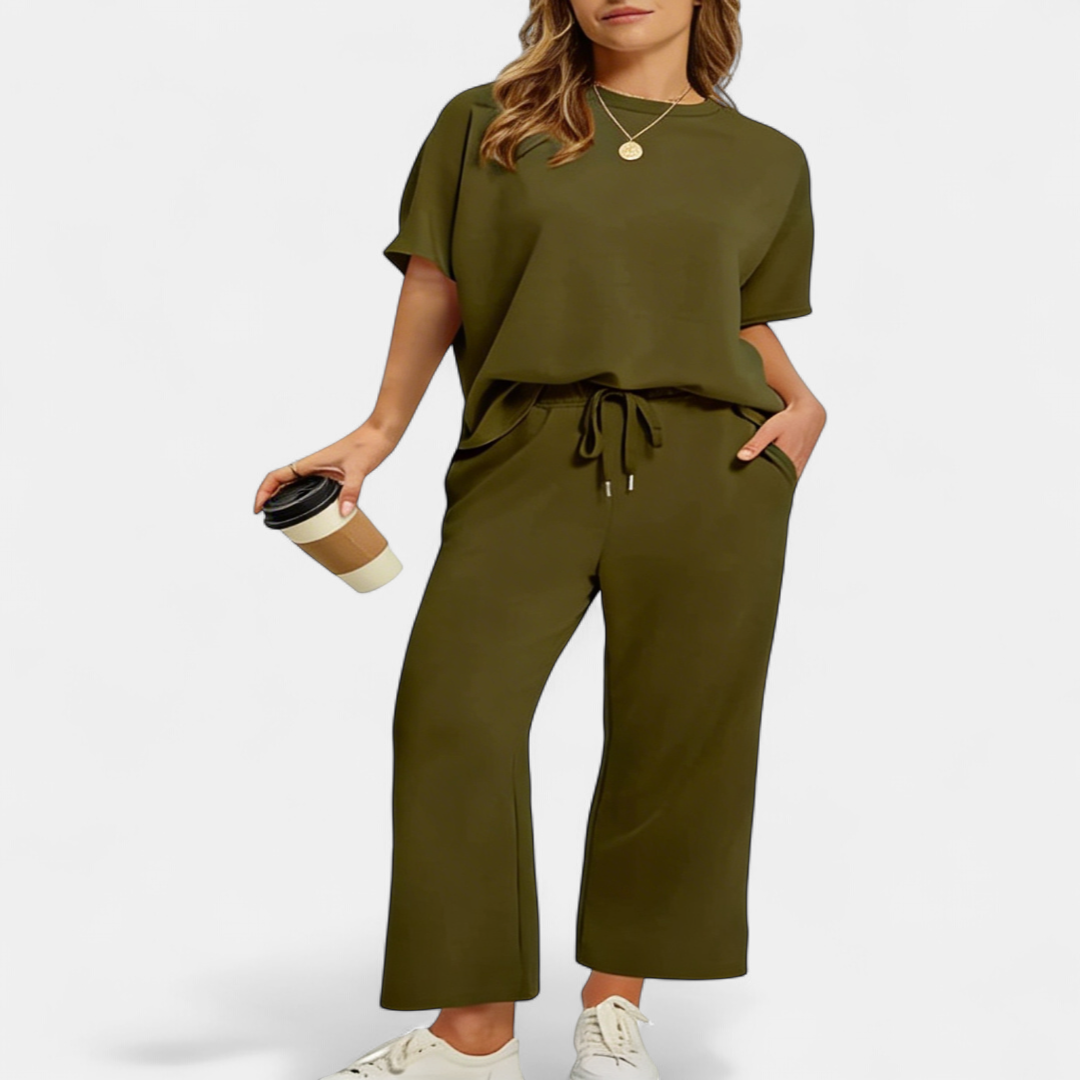 JULIE | Women's Oversized Cropped Lounge Set