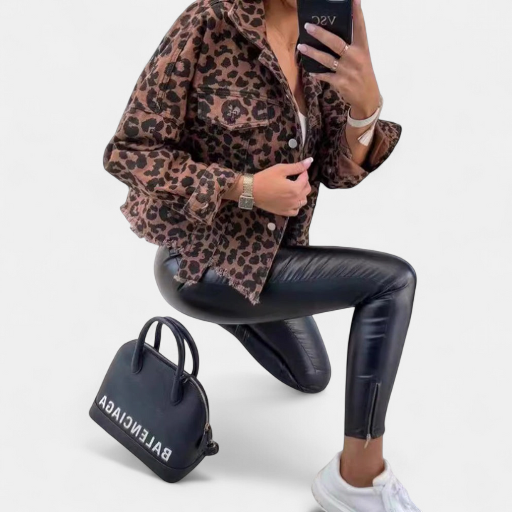 REEVA | Vintage Leopard Long Sleeve Button Down Jacket